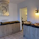 Logis Emeraude Des Bois Hotel