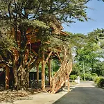 Hotel Logis Emeraude Des Bois