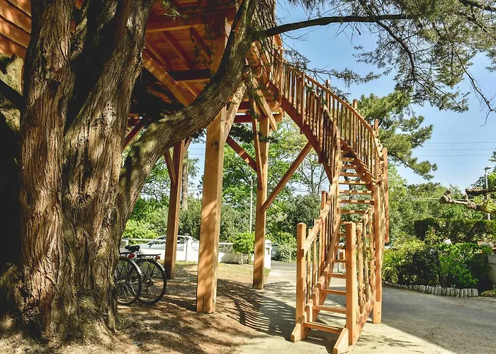 Logis Emeraude Des Bois