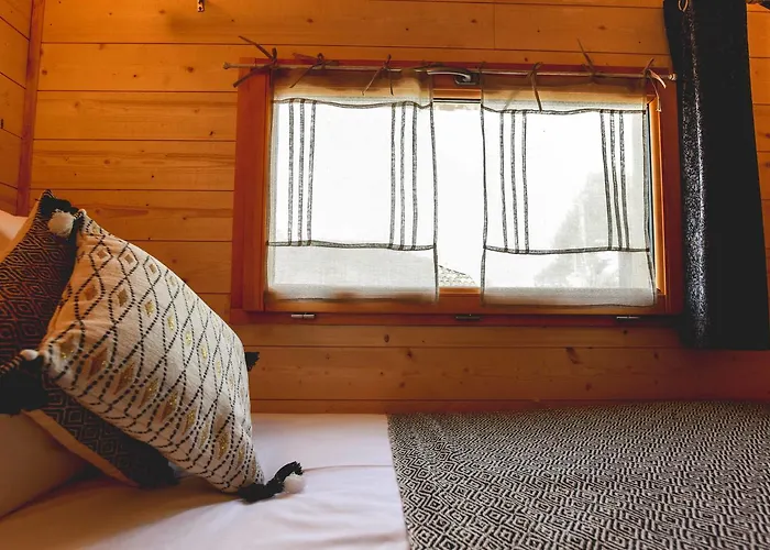 Logis Emeraude Des Bois 2*