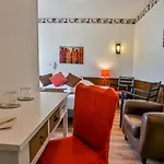 Hotel Logis Emeraude Des Bois
