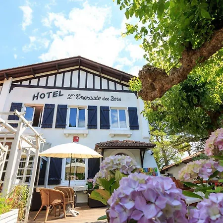 Hotel Logis Emeraude Des Bois Mimizan-Plage